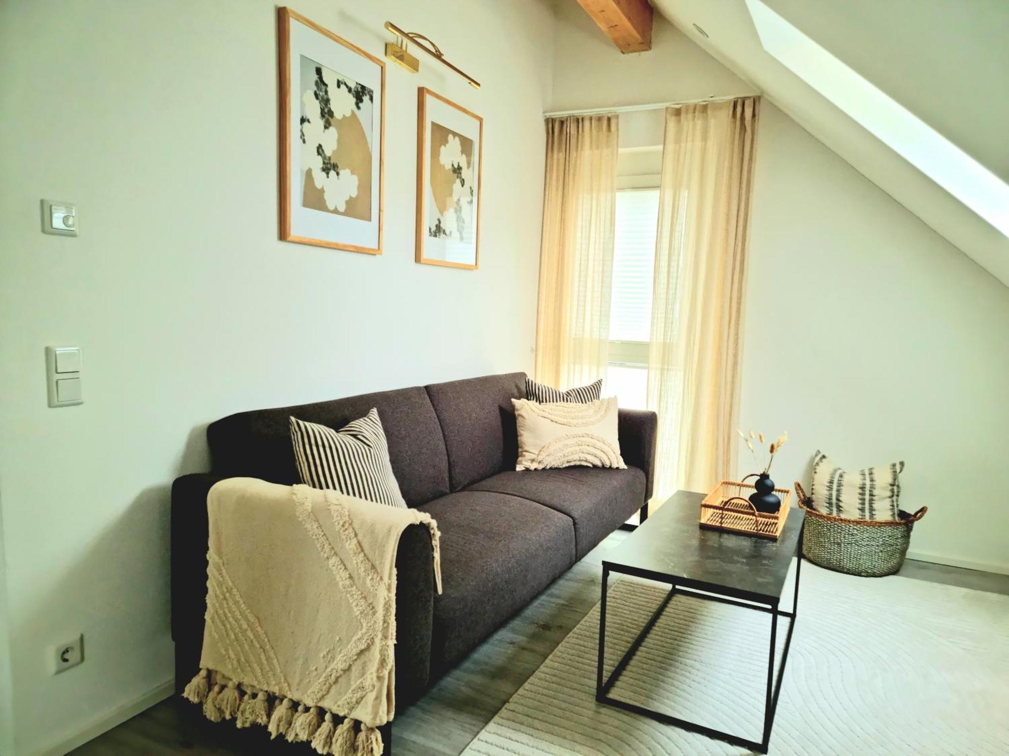 Homestay-Stylish, Zentral- Loft Apartment-Parking Ingolstadt Eksteriør bilde