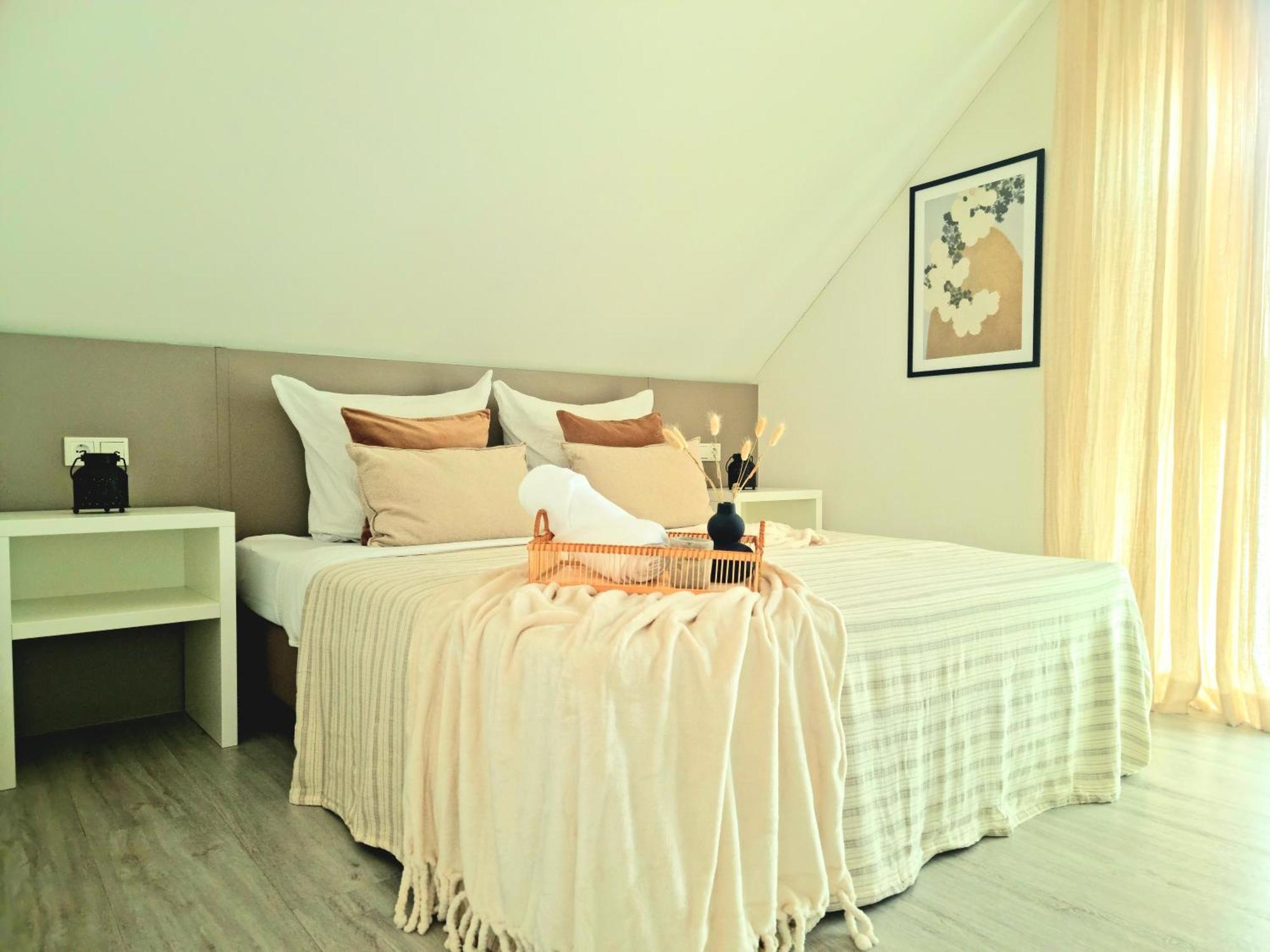 Homestay-Stylish, Zentral- Loft Apartment-Parking Ingolstadt Eksteriør bilde